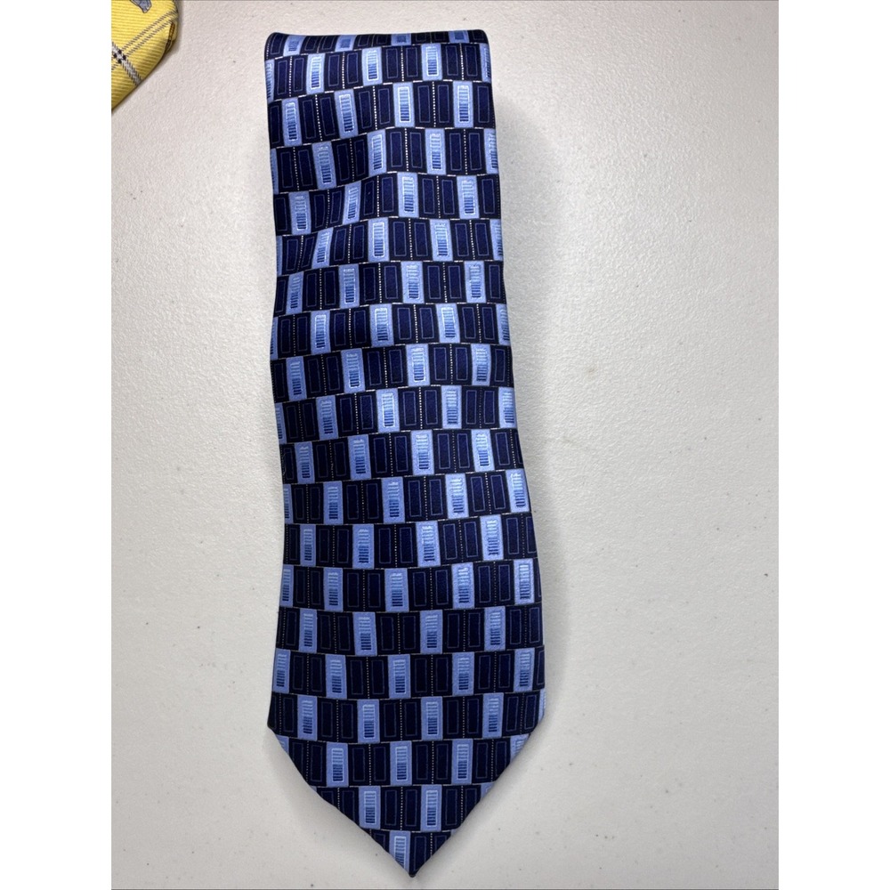 Gianfranco Ruffini Italy Necktie Tie Men Blue Geometric 100% Silk 3.5